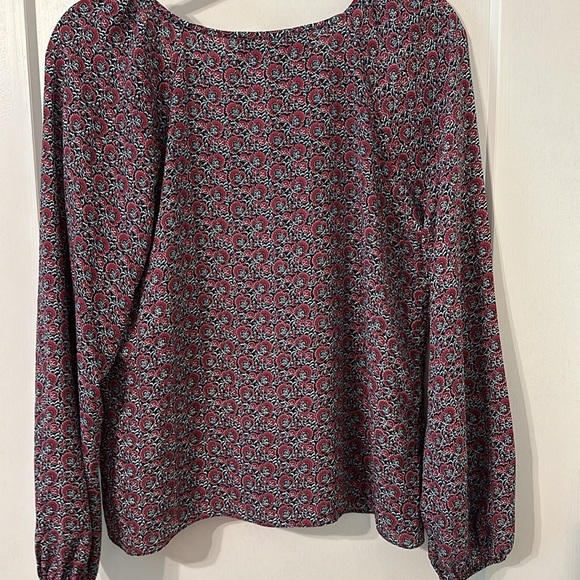 NWOT Floral dark green and pink blouse ! - Picture 6 of 6